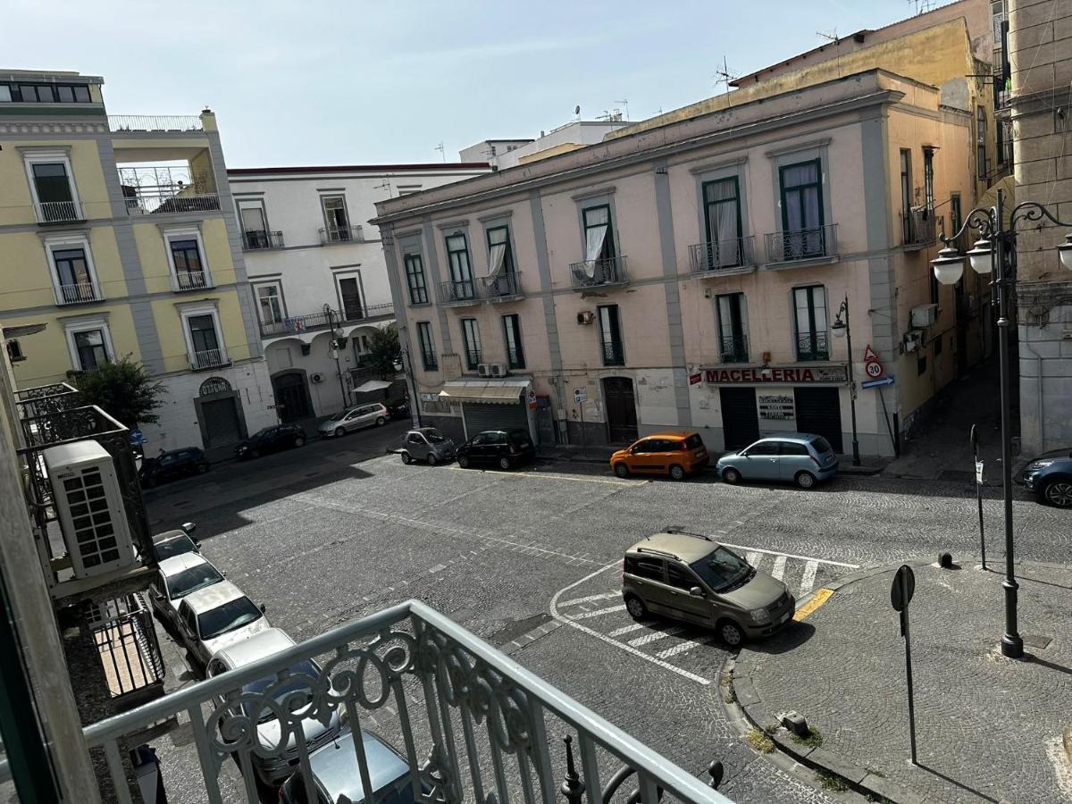 Вілла Il Balcone Sulla Piazza Торре-Аннунціата Екстер'єр фото